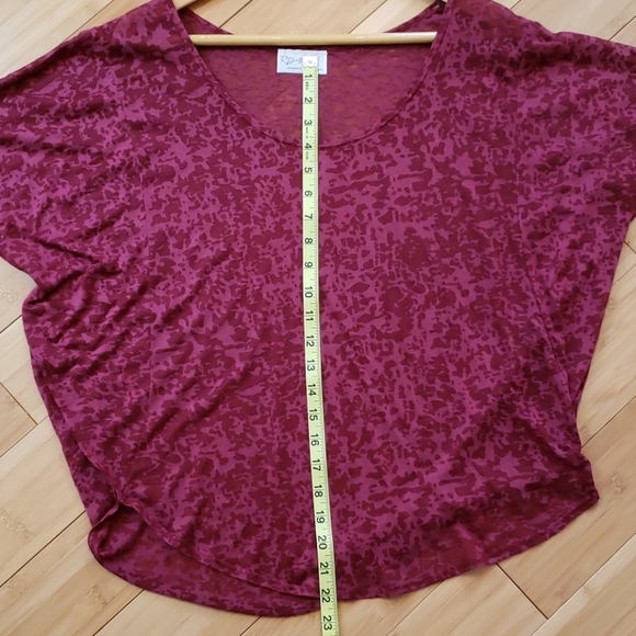 Top - Picture 4 of 5